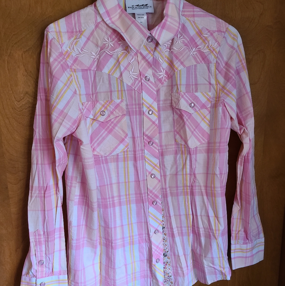 🦩 3/$30 Back in the Saddle Pink Plaid Shirt - size small